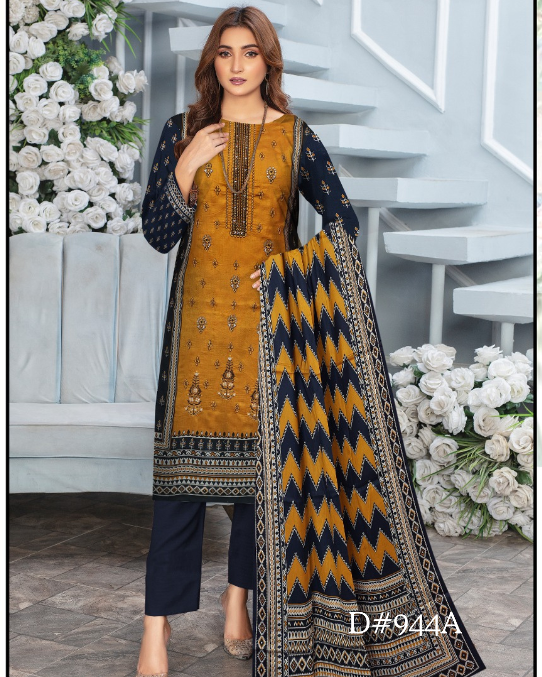 PRINTED LAWN 3 PC (FRONT EMBROIDED)